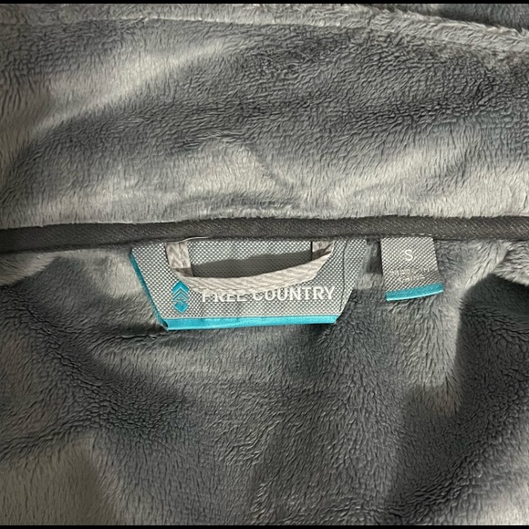 Woman’s jacket - Picture 11 of 15